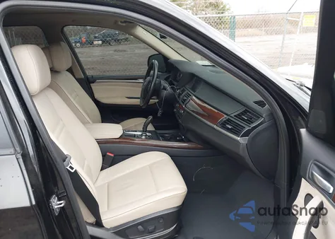 2012 BMW X5 xDrive35I/xDrive35I Premium/xDrive35I Sport Activity из США, поврежденный, VIN 5UXZV4C53CL764482